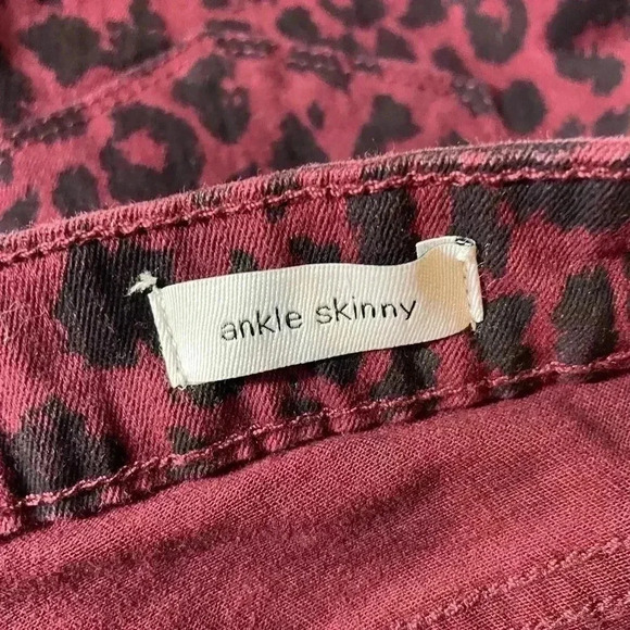 Social Standard by Sanctuary Skinny Ankle Jeans Maroon Cheetah Print Sz 4 NEE - Picture 4 of 10